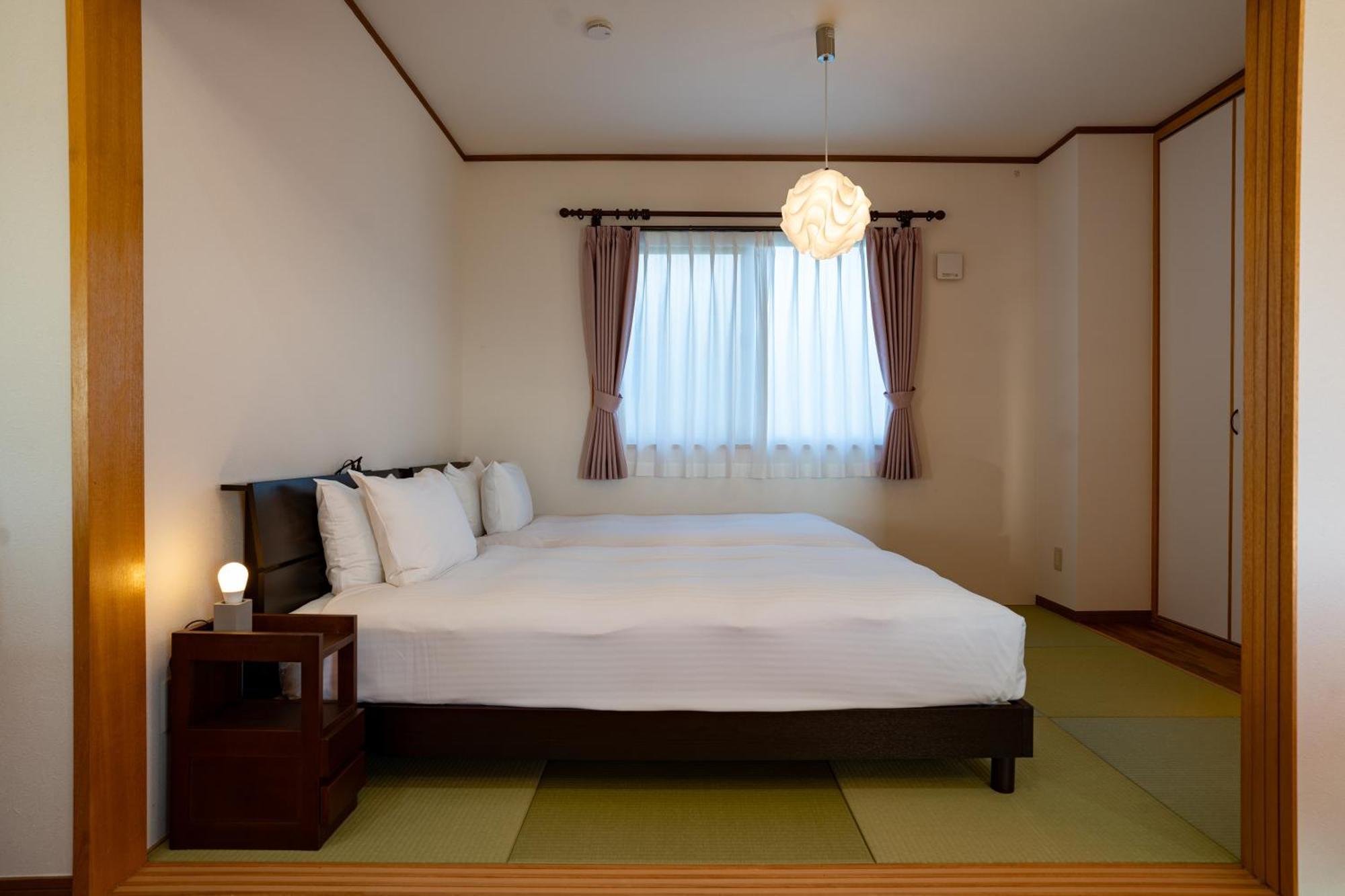 ペンションパシフィカ古宇利 Villa Kouri Exterior photo