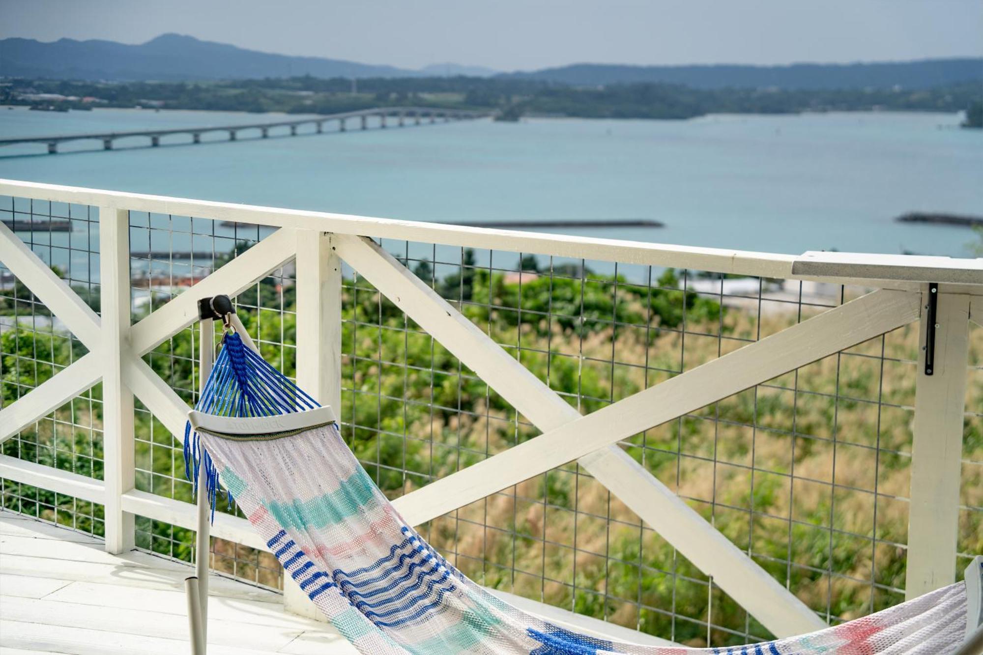 ペンションパシフィカ古宇利 Villa Kouri Exterior photo